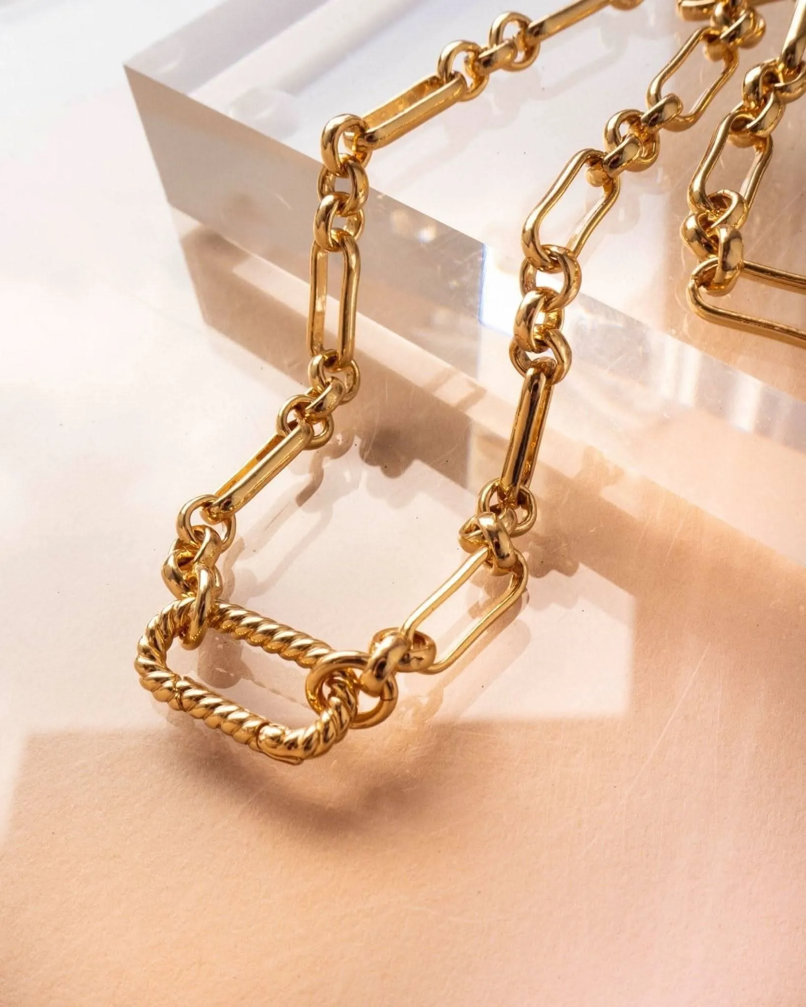 Cardiff Clasp Necklace