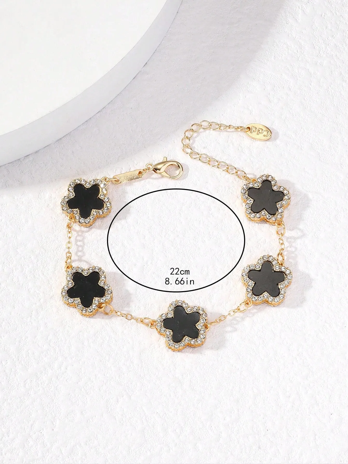 Clover Shaped Rhinestone Inlaid Chic Lady Bracelet Suitable