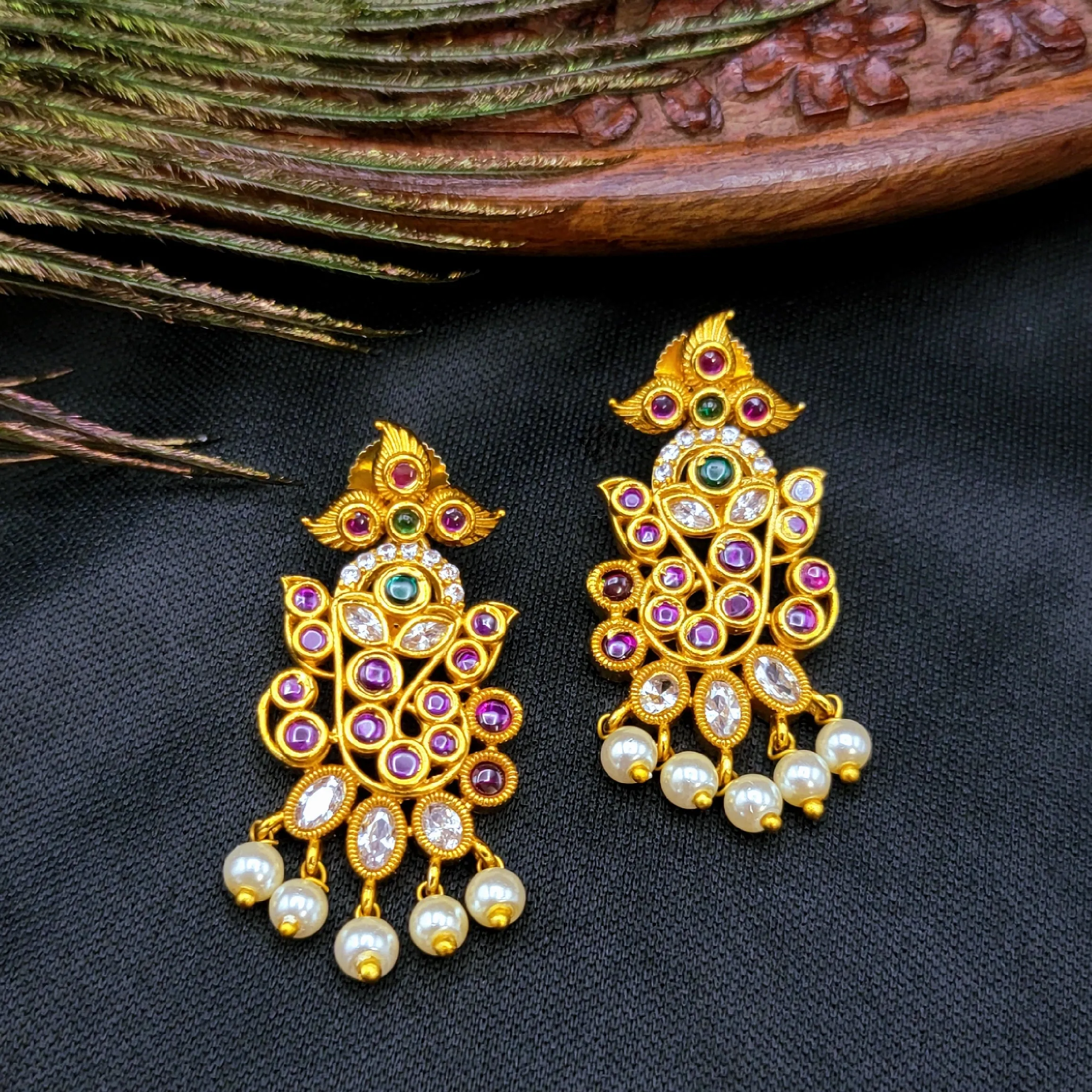 Ganesha Hasili Kemp Temple Jewelry Necklace Set