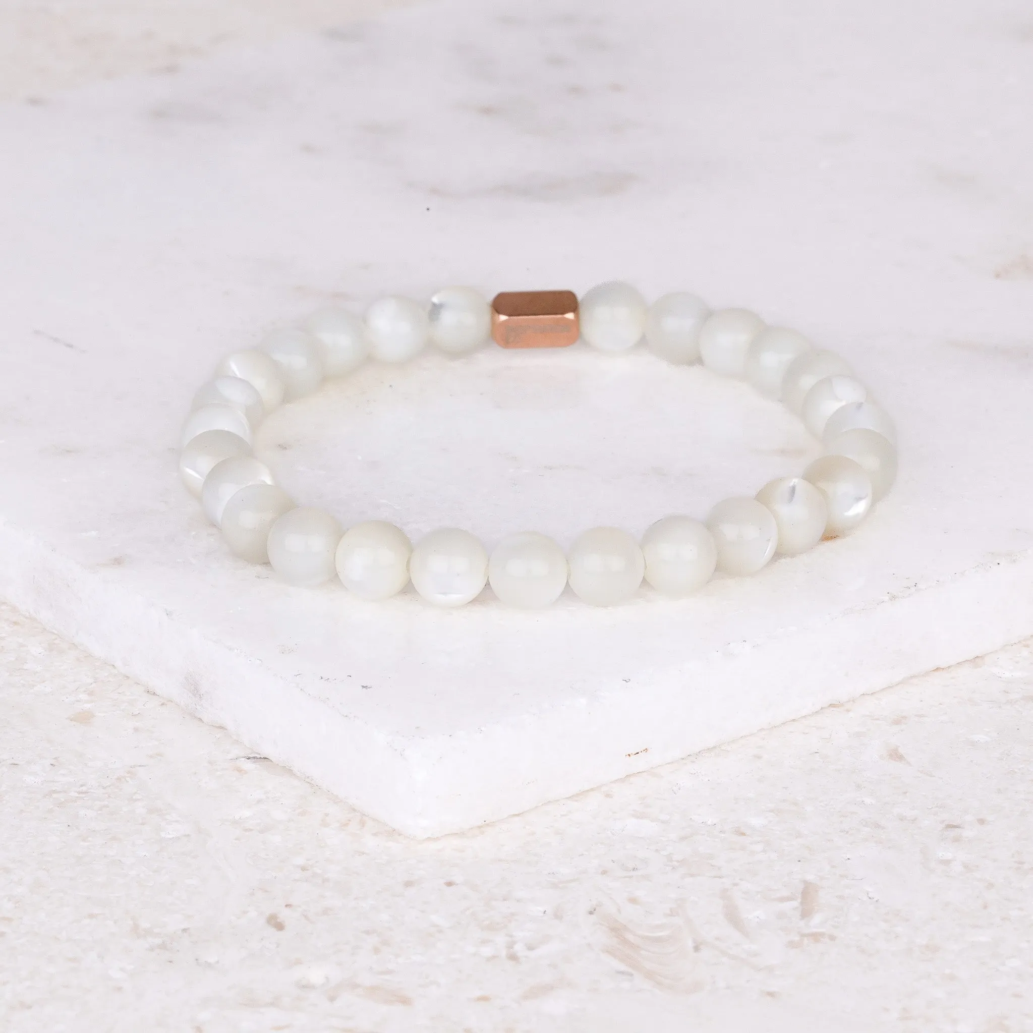 MOTHER OF PEARL - ACCENT BRACELET