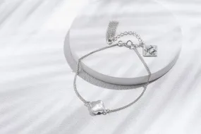 Mother-of-Pearl Clover Bracelet