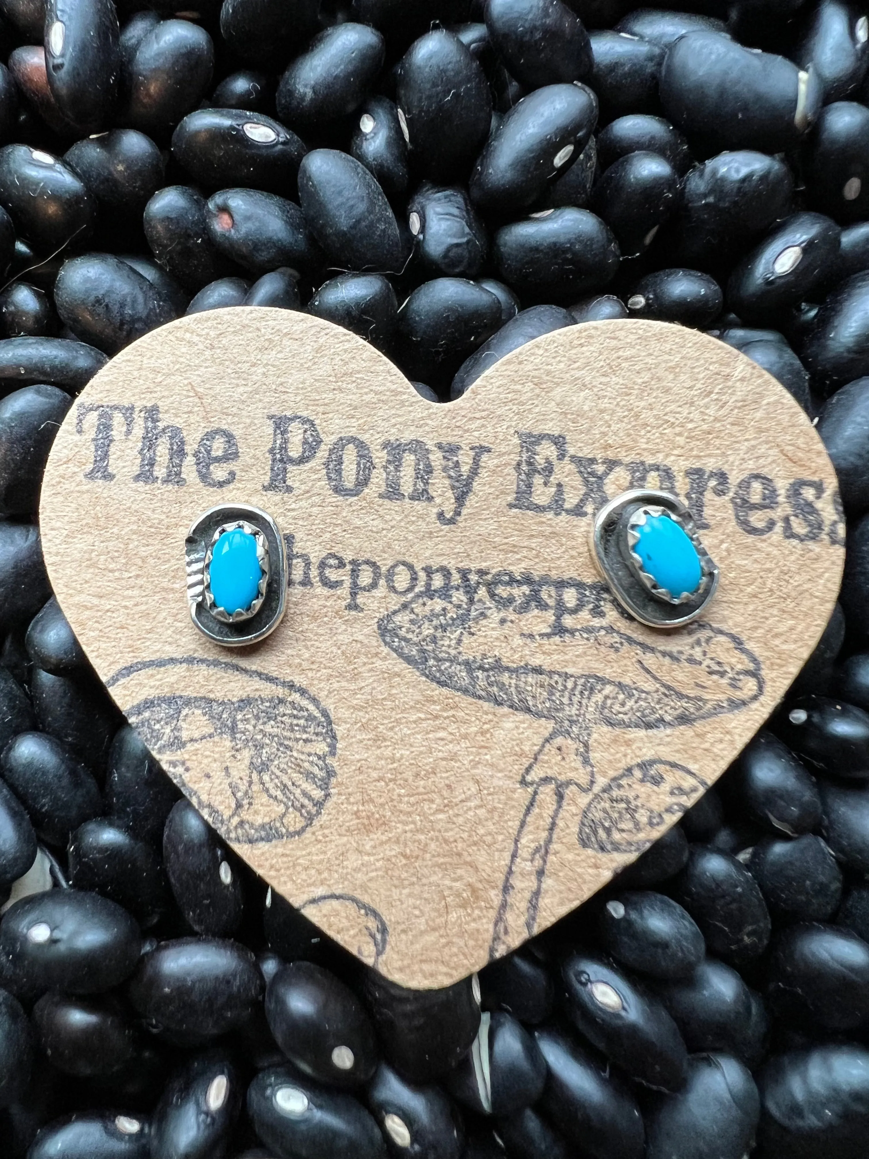 Oval Shadow Box Studs