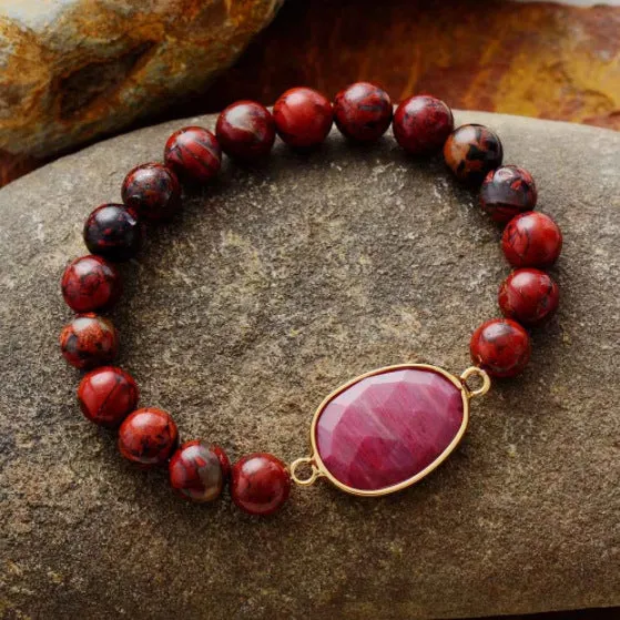 Red Grain Faceted Stone Elastic Bracelet