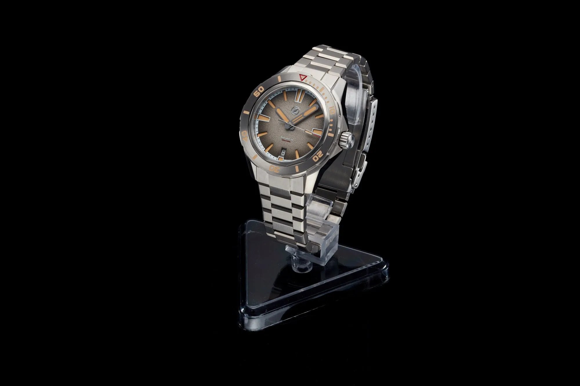 Swordfish 40mm Ti Desert Sand